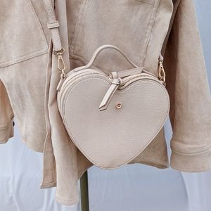 NWOT Lauren Conrad Heart Crossbody Purse Cream Kawaii Bag